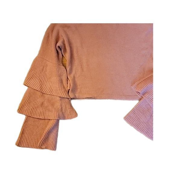Forever 21 Peach Cropped Sweater Ruffle Sleeves - Picture 3 of 5